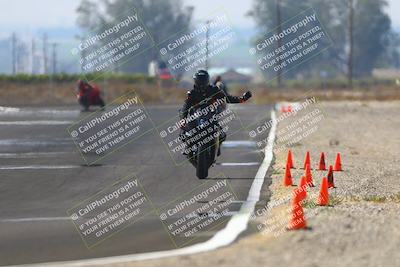 media/Sep-20-2025-TrackDaz (Sat) [[27f0cde673]]/B Group/220pm (Turn 9)/